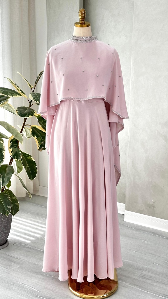 فستان نسائي